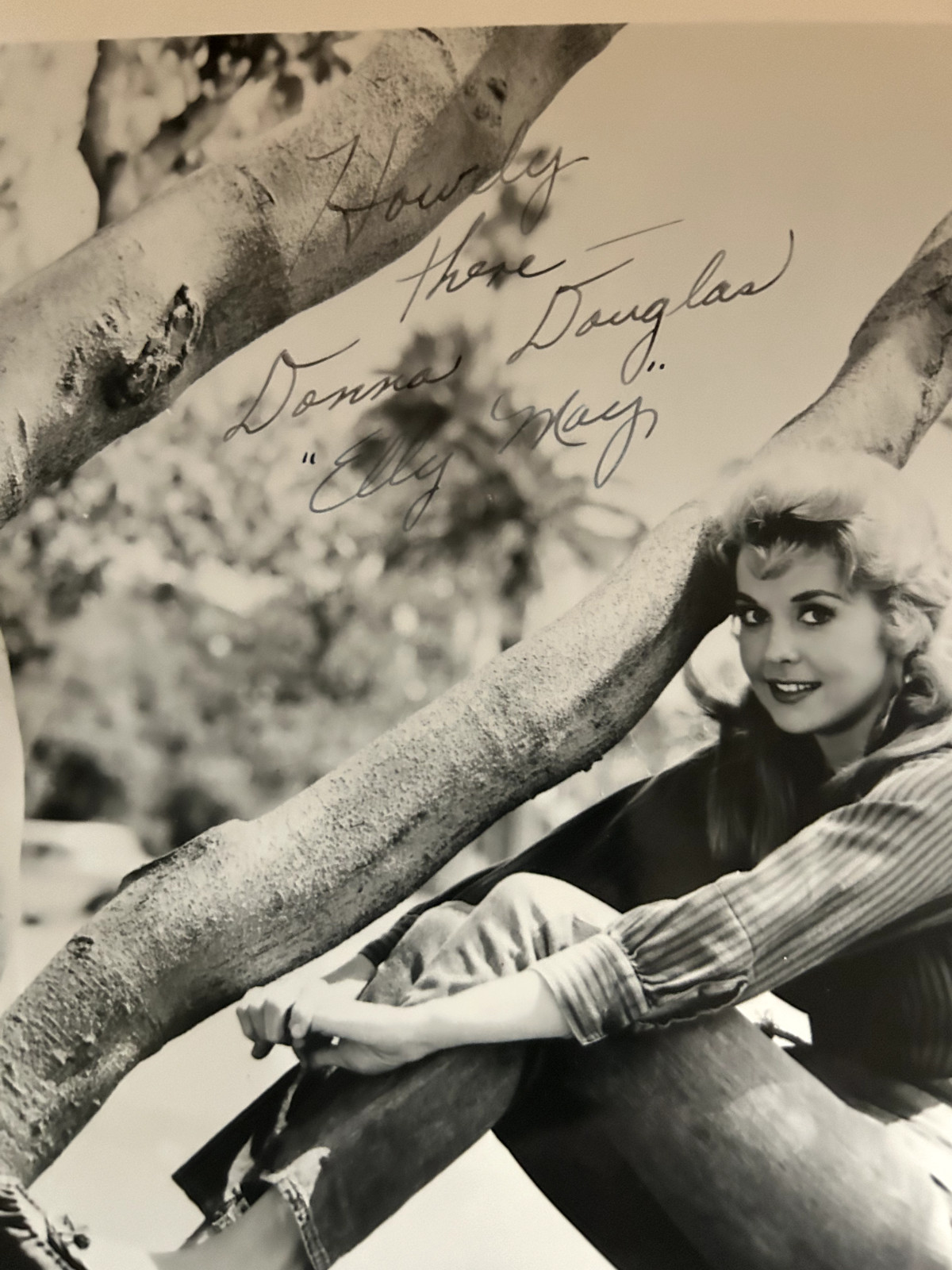 DONNA DOUGLAS ELLY MAY Blk & White SIGNED 8×10 PHOTO AUTOGRAPH HILLBILLIES JSA