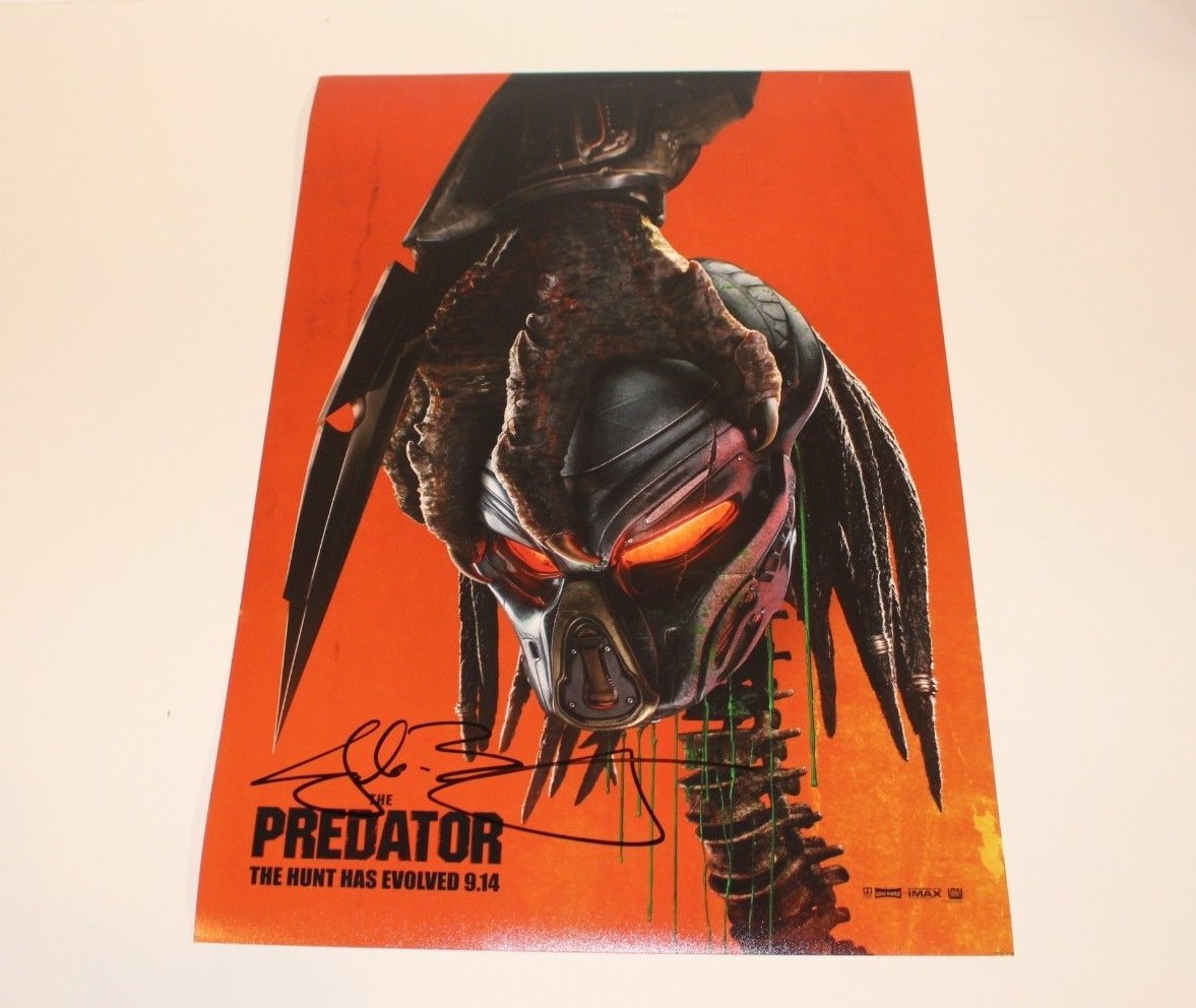 ACTOR JAKE BUSEY SIGNED THE PREDATOR 12×18 MOVIE POSTER w/COA 2018 SHANE BLACK