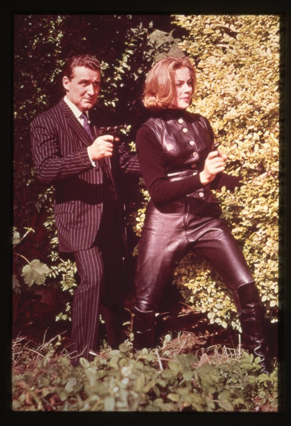 The Avengers Patrick Macnee Honor Blackman holding guns Vintage Transparency