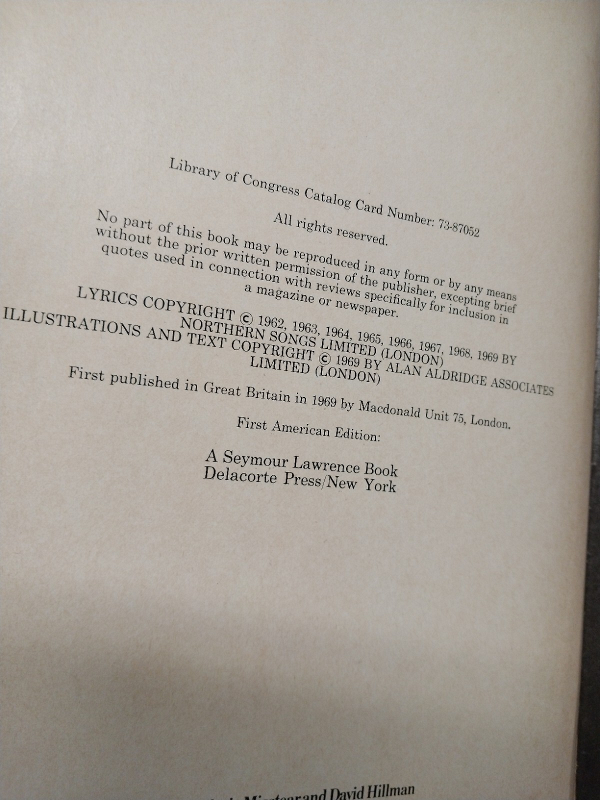 The Beatles Illustrated Lyrics Book 1969 Vintage HC 1st USA Edition