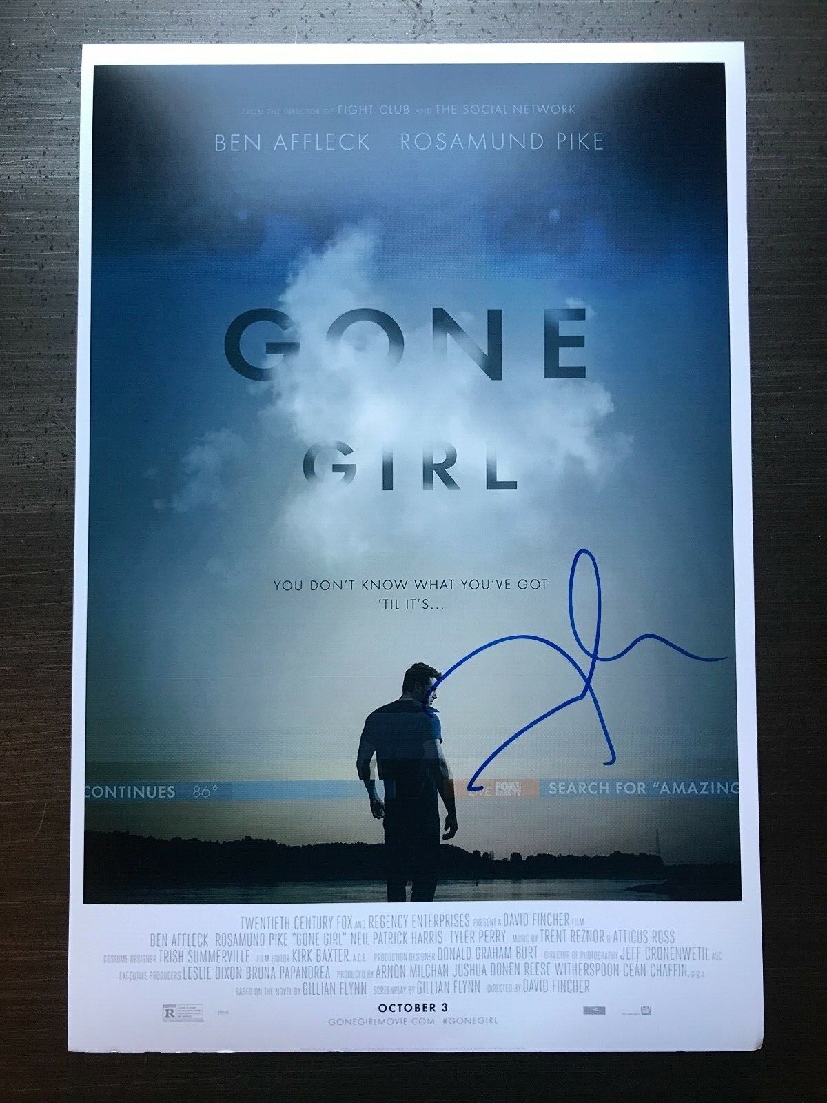 * DAVID FINCHER * signed autographed 12×18 photo poster * GONE GIRL * 1