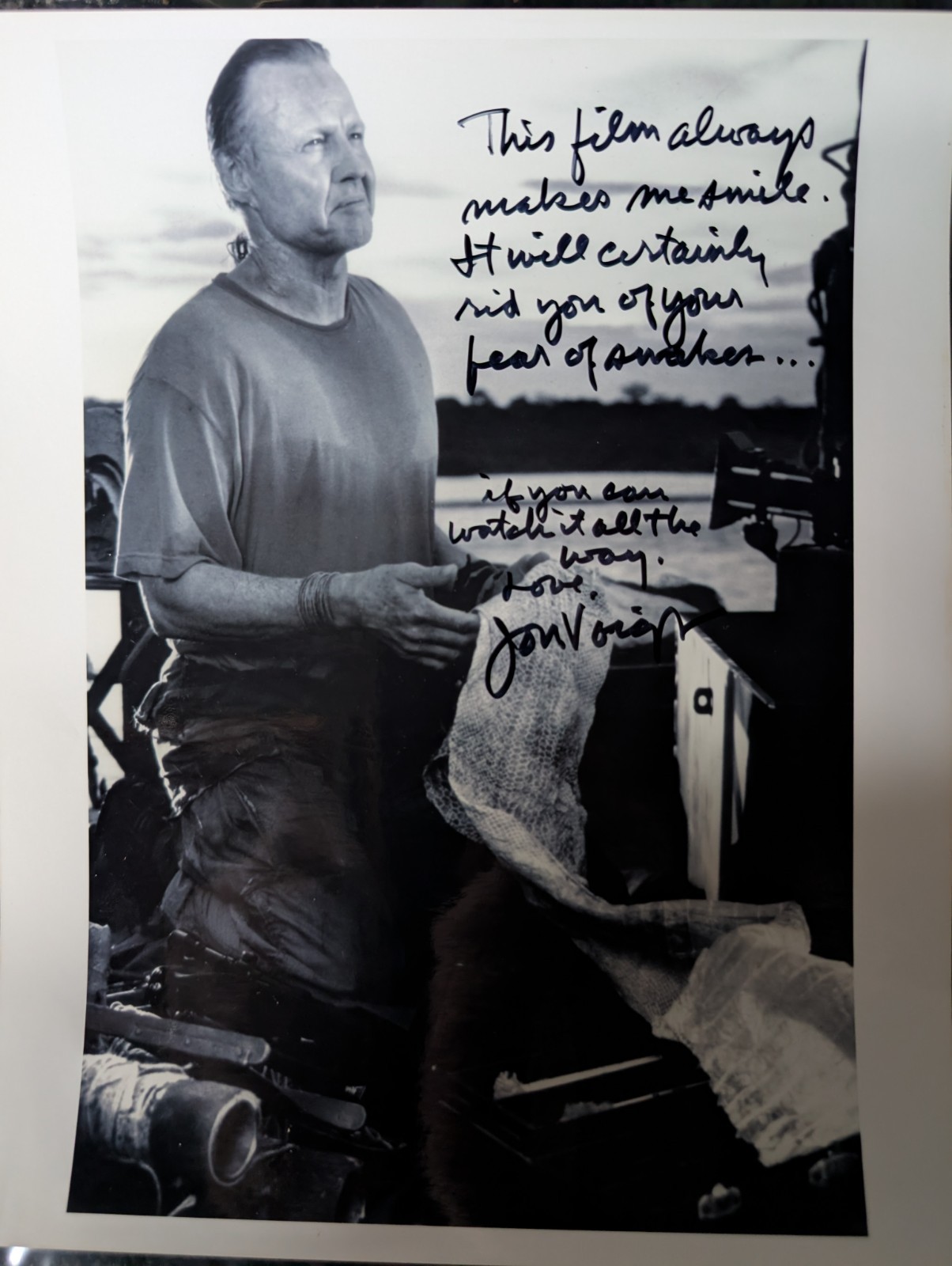 RARE JON VOIGHT SIGNED 8X10 PHOTO ANACONDA REFERENCE