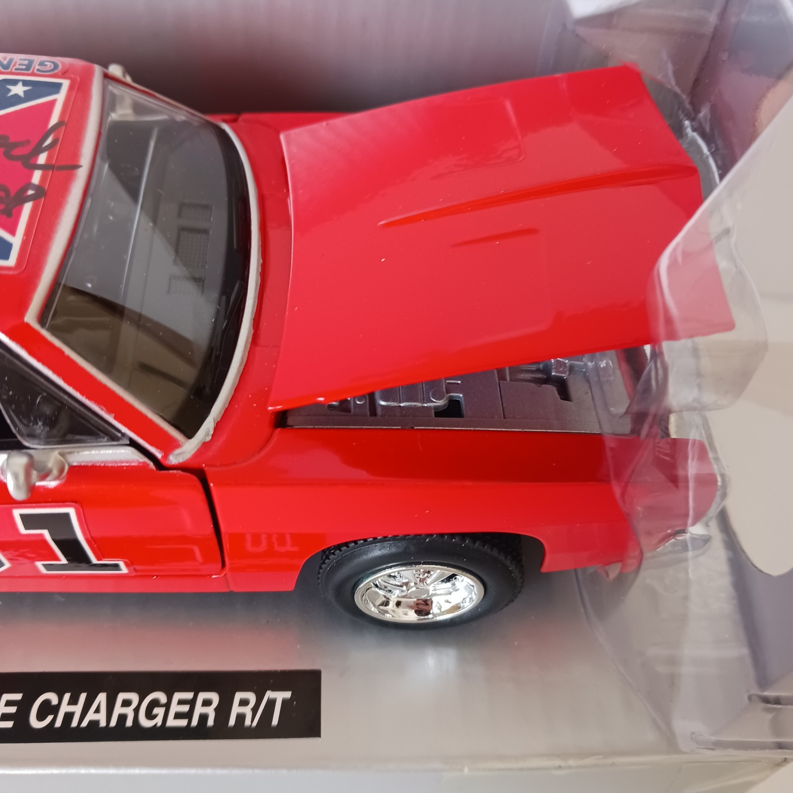 Catherine Bach signed Dukes of Hazzard Ben Jones Cooters Garage Diecast Car