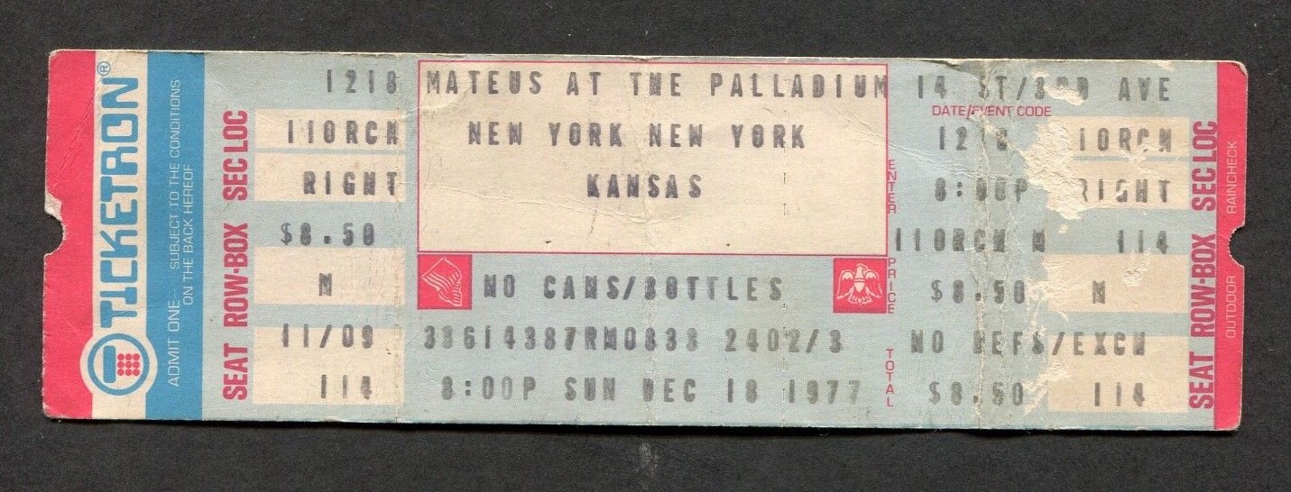 1977 Kansas Unused Full Concert Ticket Palladium NY Leftoverture