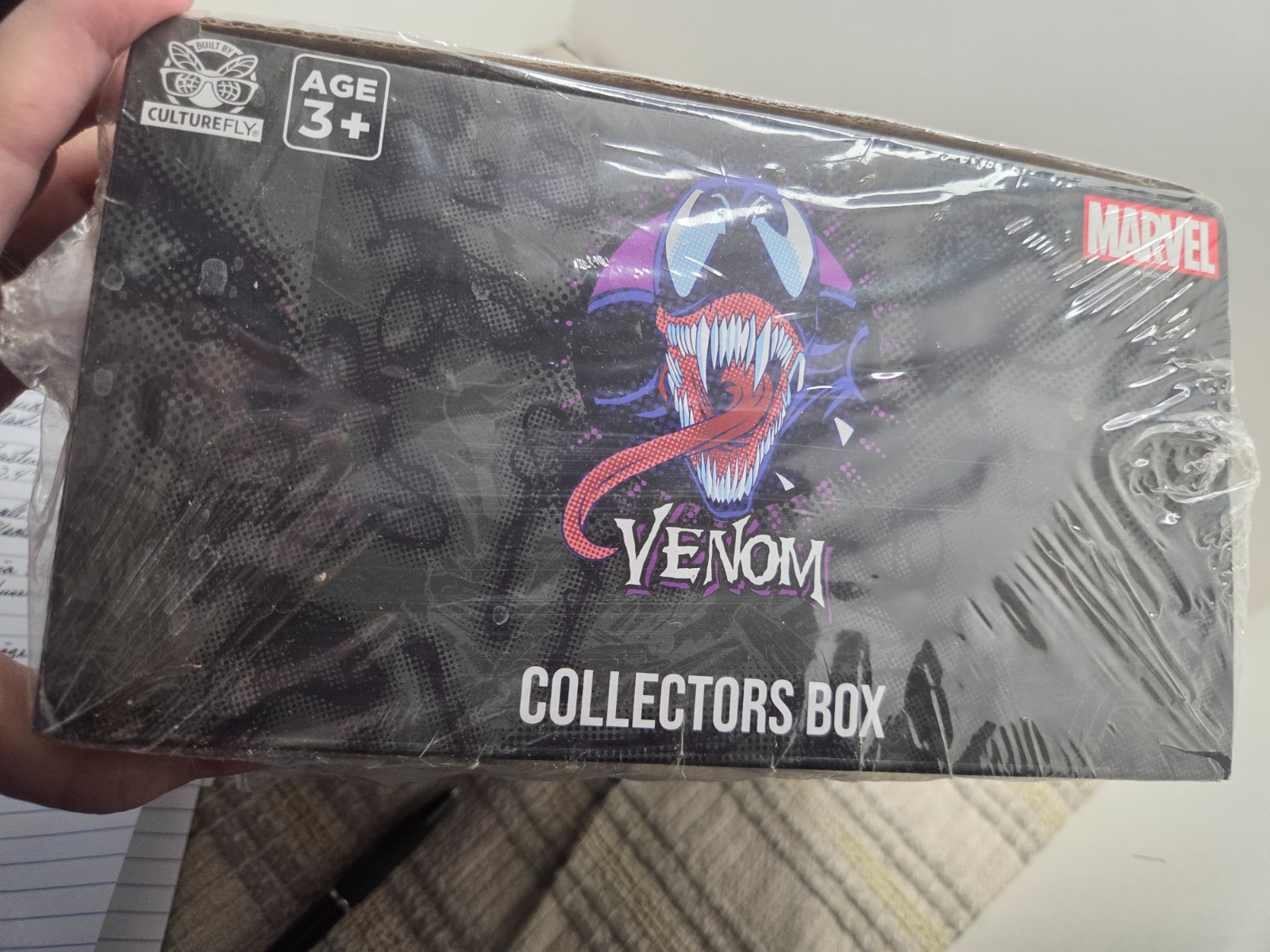 Marvels Venom Collectors Box – cup , coaster etc.