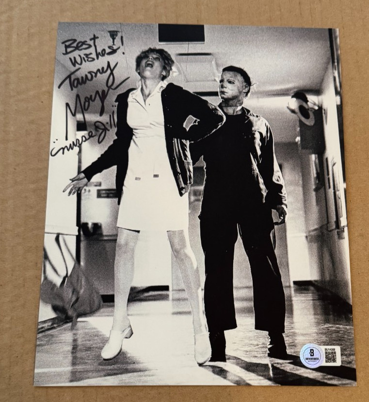 TAWNY MOYER SIGNED HALLOWEEN II 8X10 PHOTO BECKETT COA HAND SIGNED
