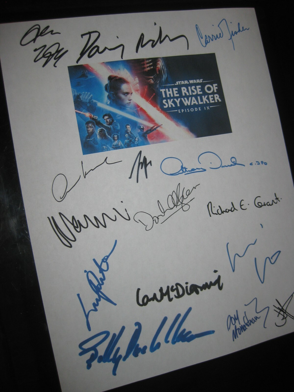 Star Wars The Rise of Skywalker Signed Film Script Adam Driver Daisy Ridley RPNT
