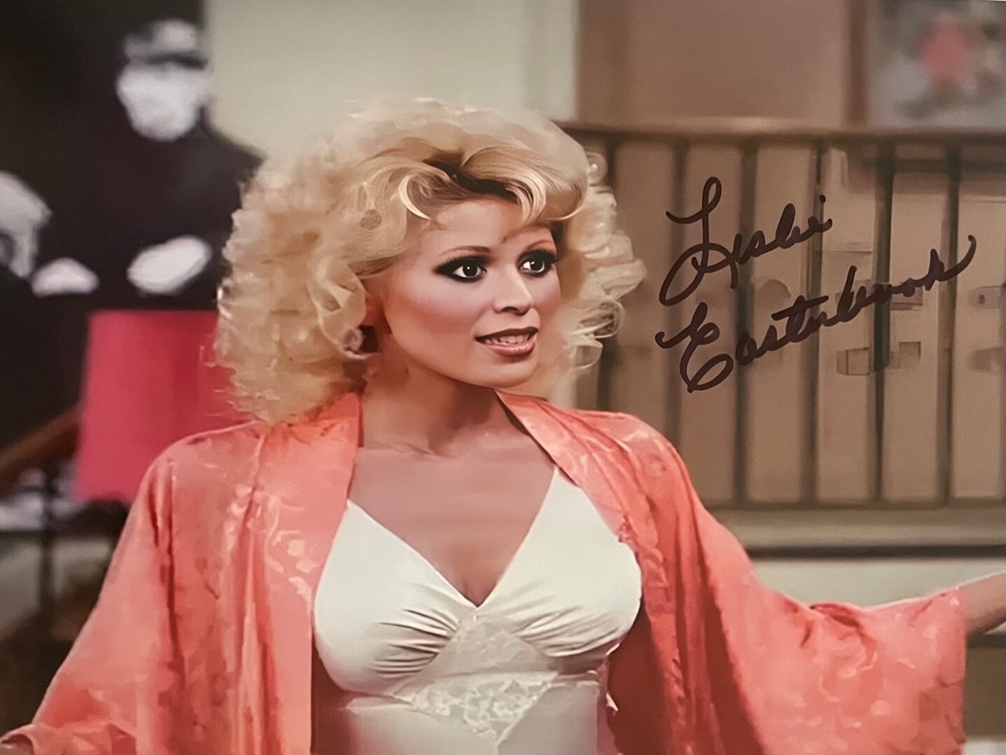 Leslie Easterbrook LAVERNE & SHIRLEY Original 8×10 Signed Photo #2