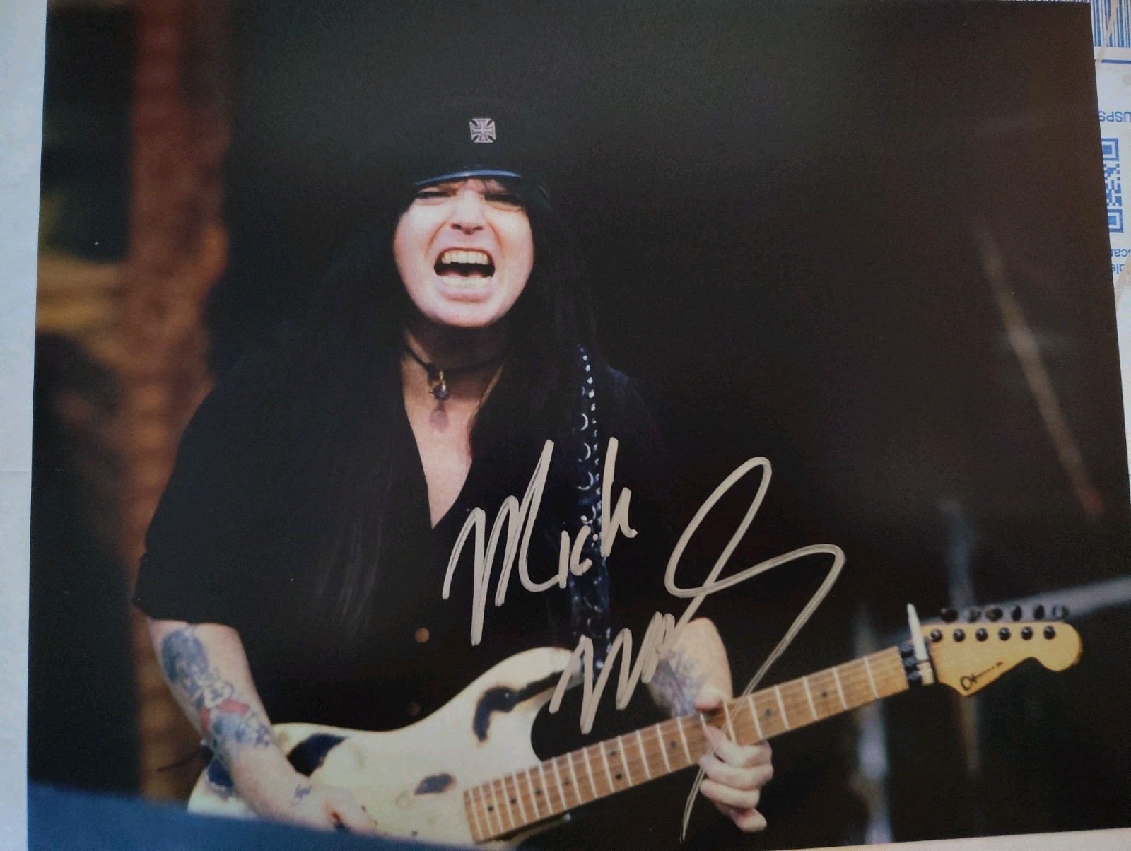 Motley Crue Mick Mars Signed 8×10 Live Photo Rare