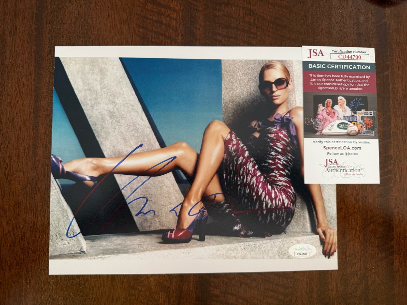 Uma Thurman Hand Signed Sexy Autographed 10×8 Pulp Fiction Etc. Rare JSA COA