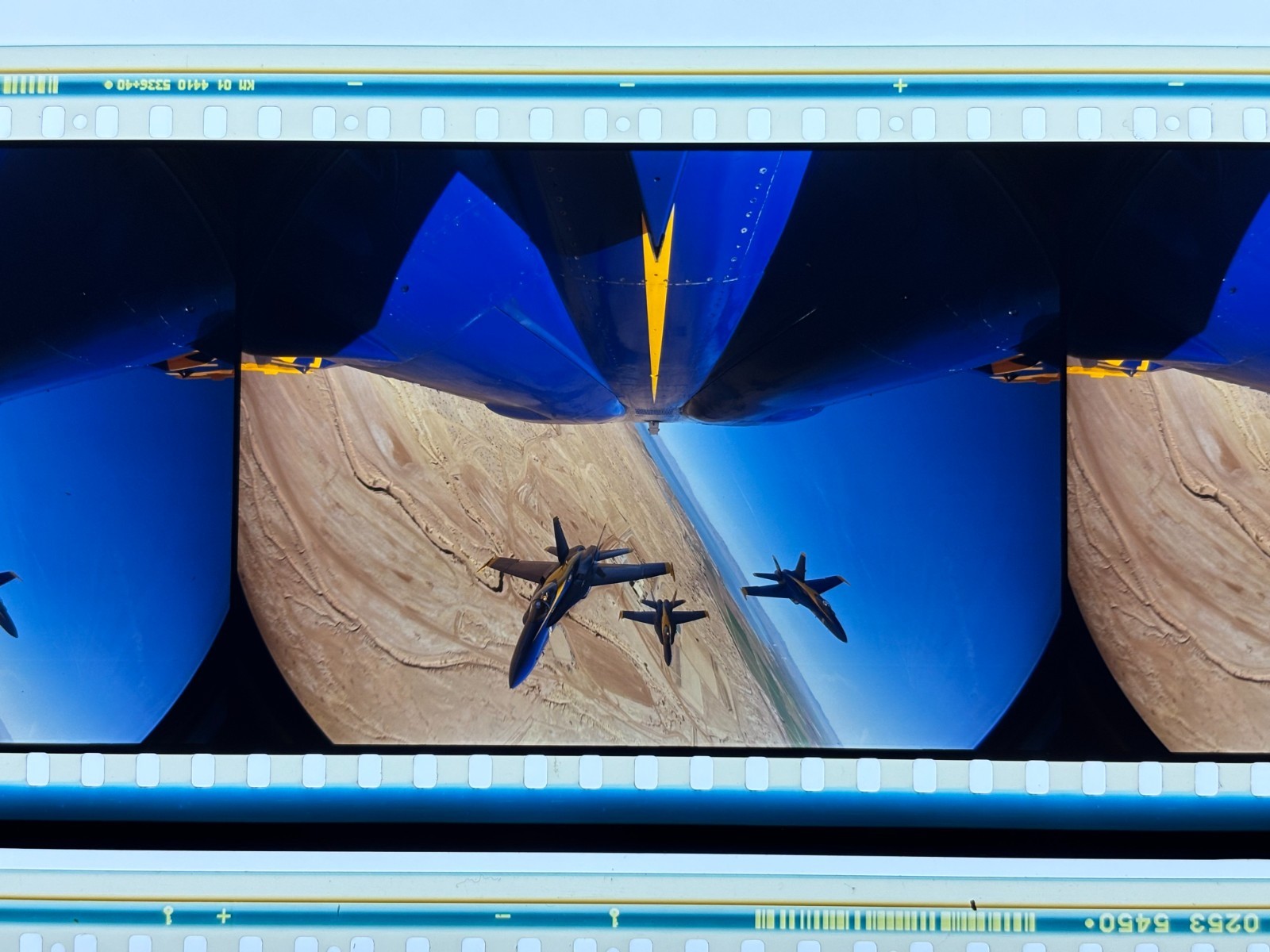 BLUE ANGELS: US Navy Aircraft ‘MAGIC OF FLIGHT’ – 70mm IMAX Film – 6 Cells
