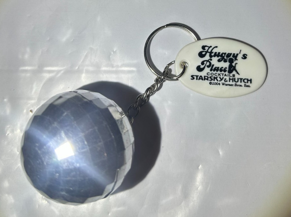 Vtg 2004 Starsky & Hutch Huggy’s Place Disco Ball Keychain Movie Promo Snoop Dog