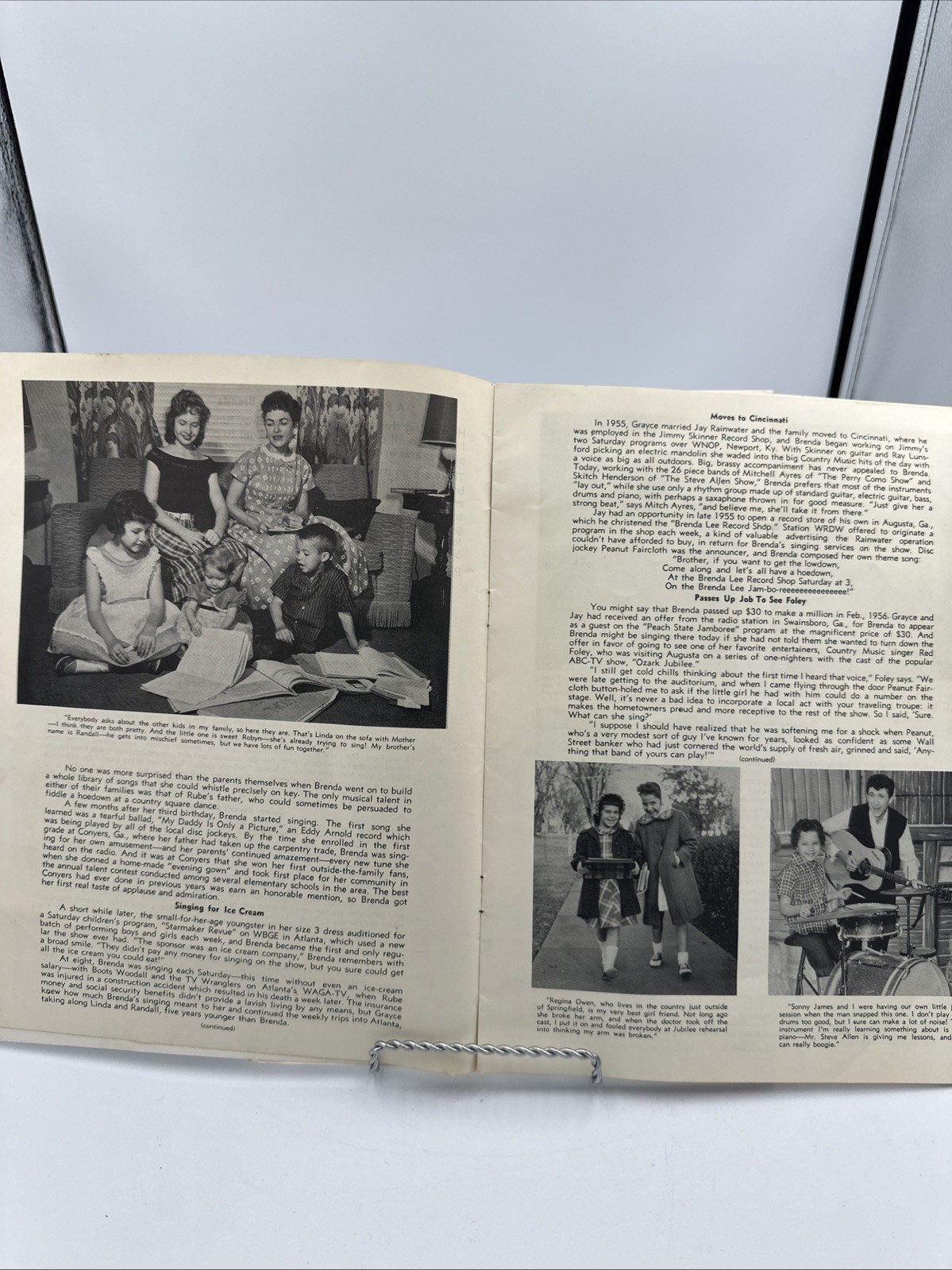 Brenda Lee Souvenir Album 1957 Booklet Vintage Early Career *Signed?*