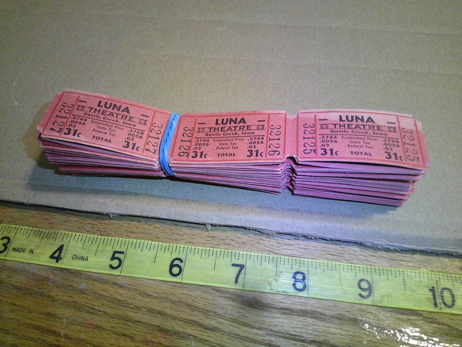 original Vintage Lot 100 tickets 31c Luna theatre Battle Creek Iowa