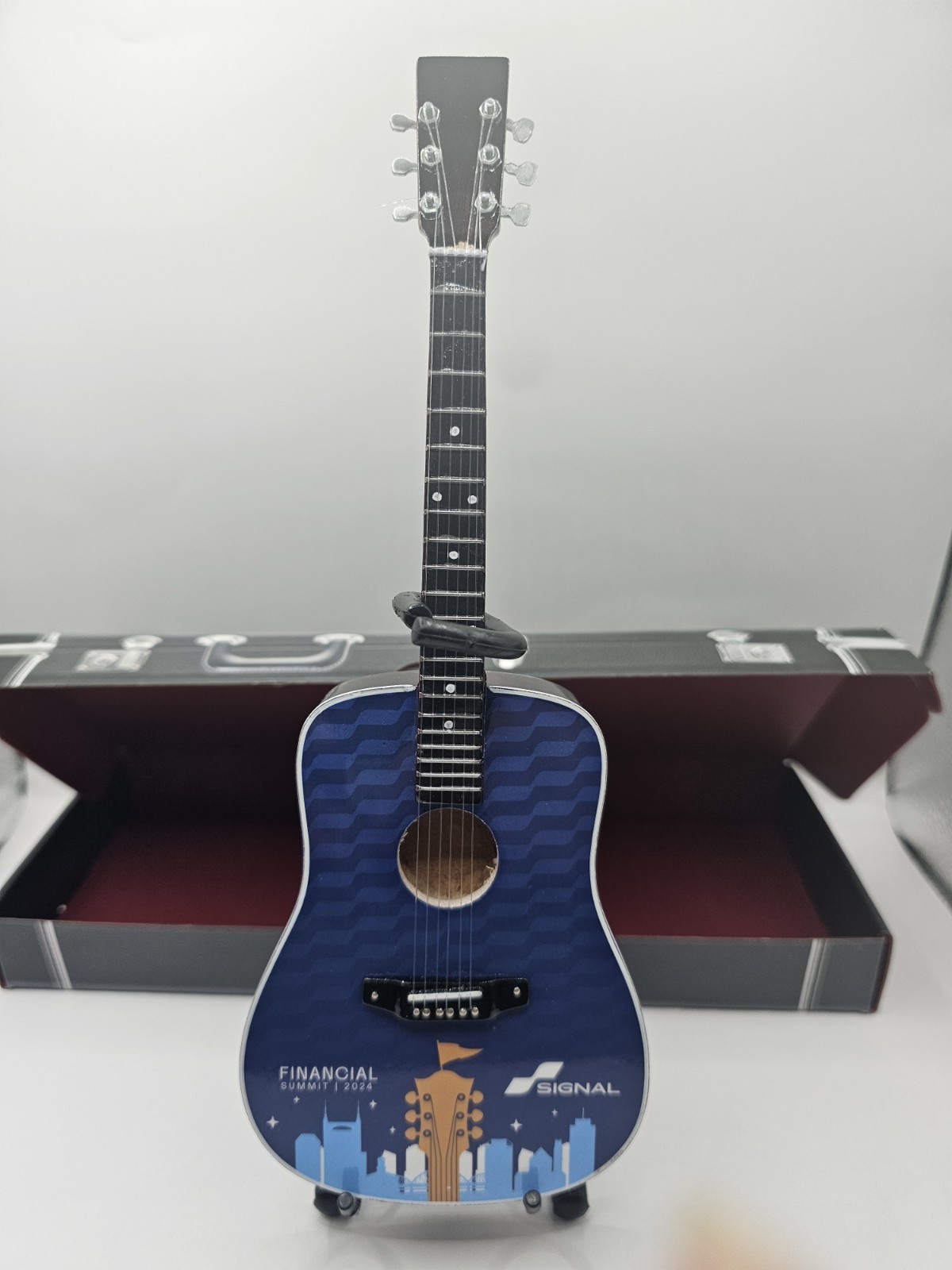 Axe Haven Martin Mini Guitar NEW Signal Financial with Stand