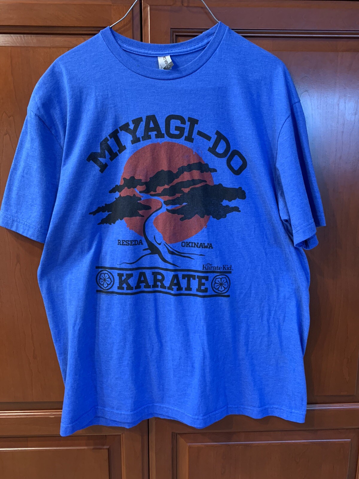 Miyagi-Do The Karate Kid Reseda Okinawa Graphic Heather Royal T Shirt Large NWOT