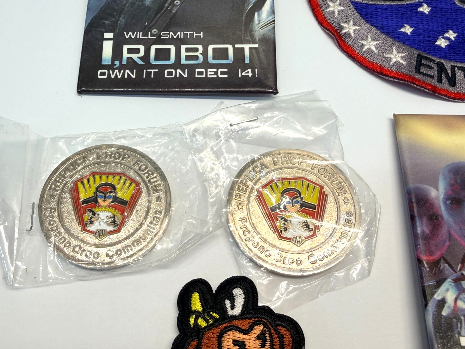 I Robot, Think Geek, Replica Prop Forum RPF, Star Trek 9 Piece Prop Replica Set