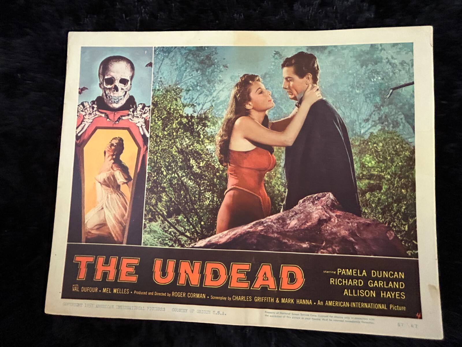 ROGER CORMAN’S ” THE UNDEAD ” 1957 MOVIE LOBBY CARD- PAMELA DUNCAN -RICH GARLAND