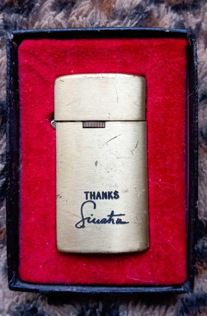 Frank Sinatra personal LIGHTER gift NESOR petit w/ box as-is ’60 authentic