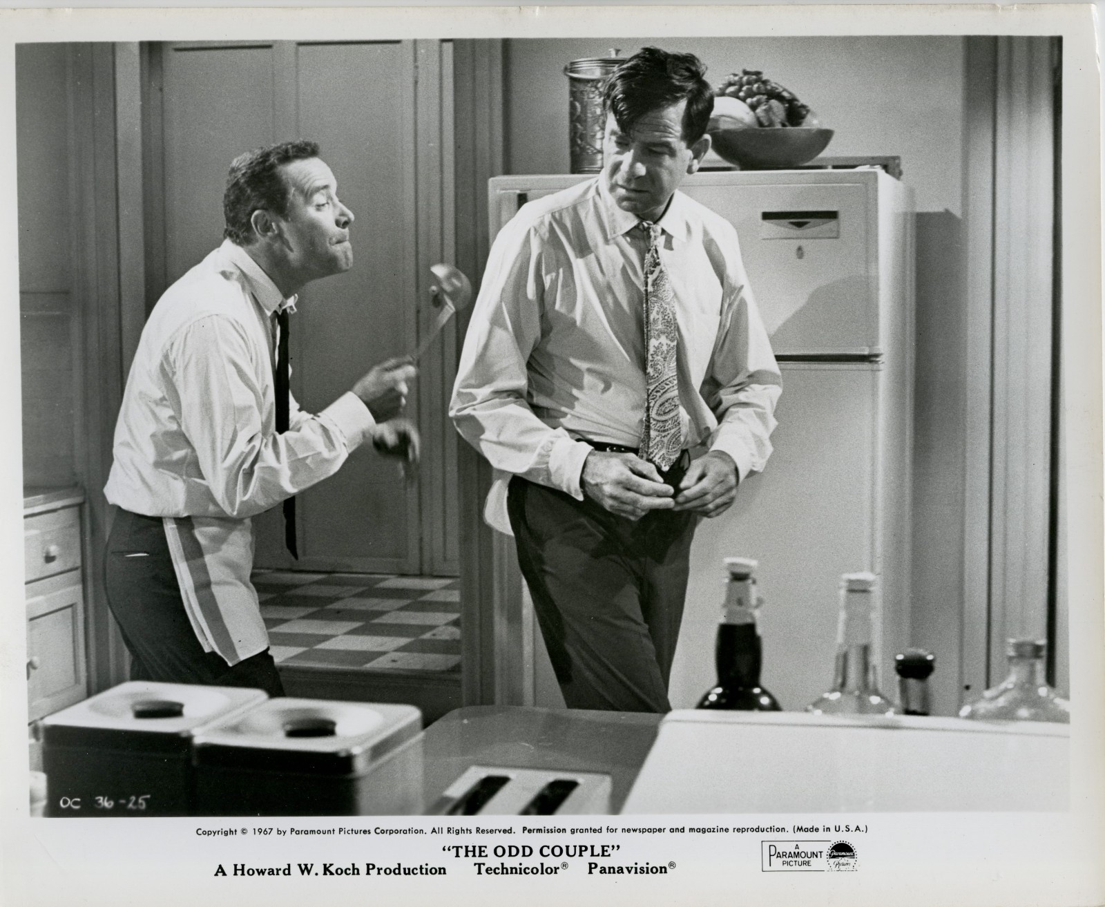 GA18-198 JACK LEMMON Original 8″x 10″ Movie Still Photo “THE ODD COUPLE” 1967