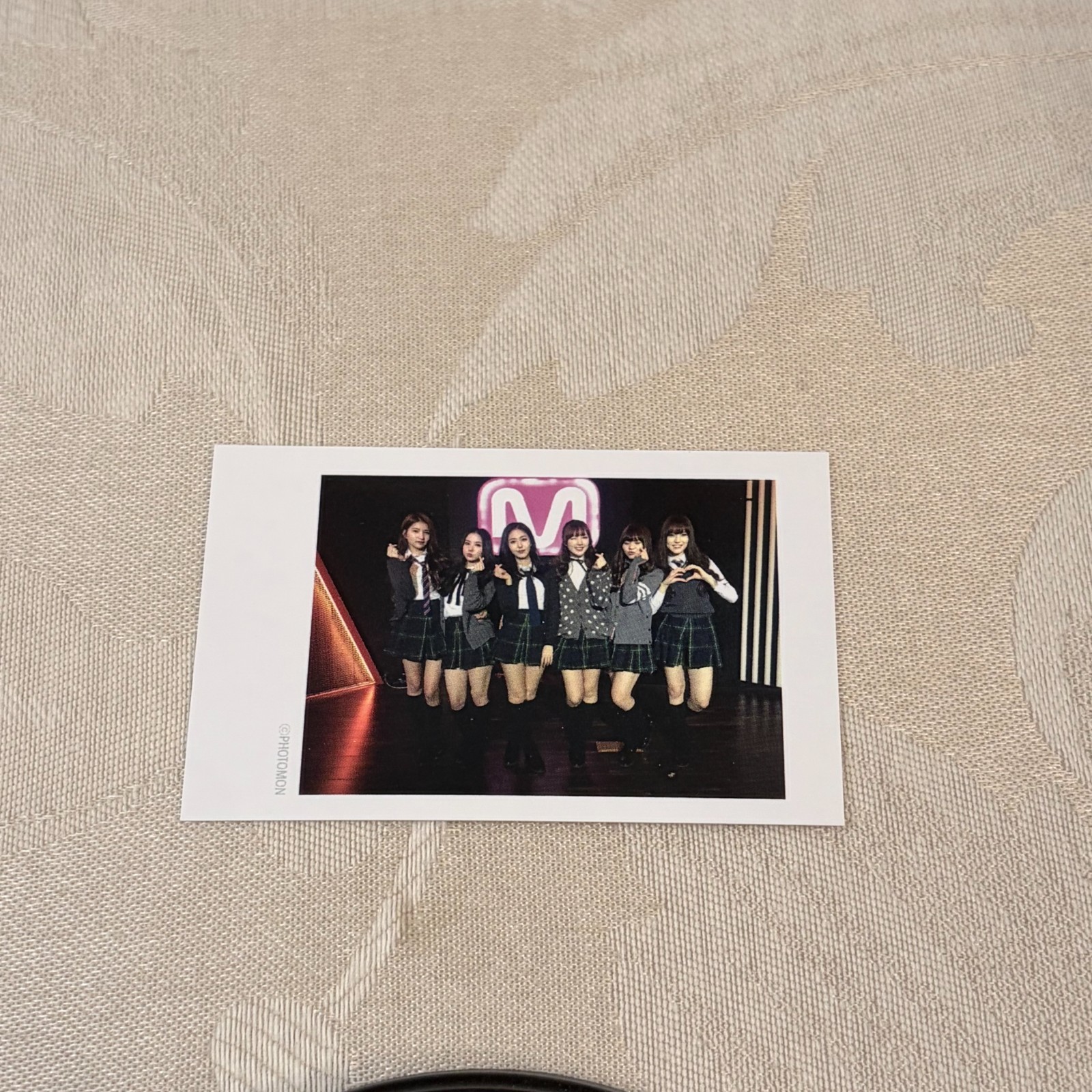 GFRIEND [SNOWFLAKE] MEET & GREET Official Group Polaroid Photocard [Line Marks]