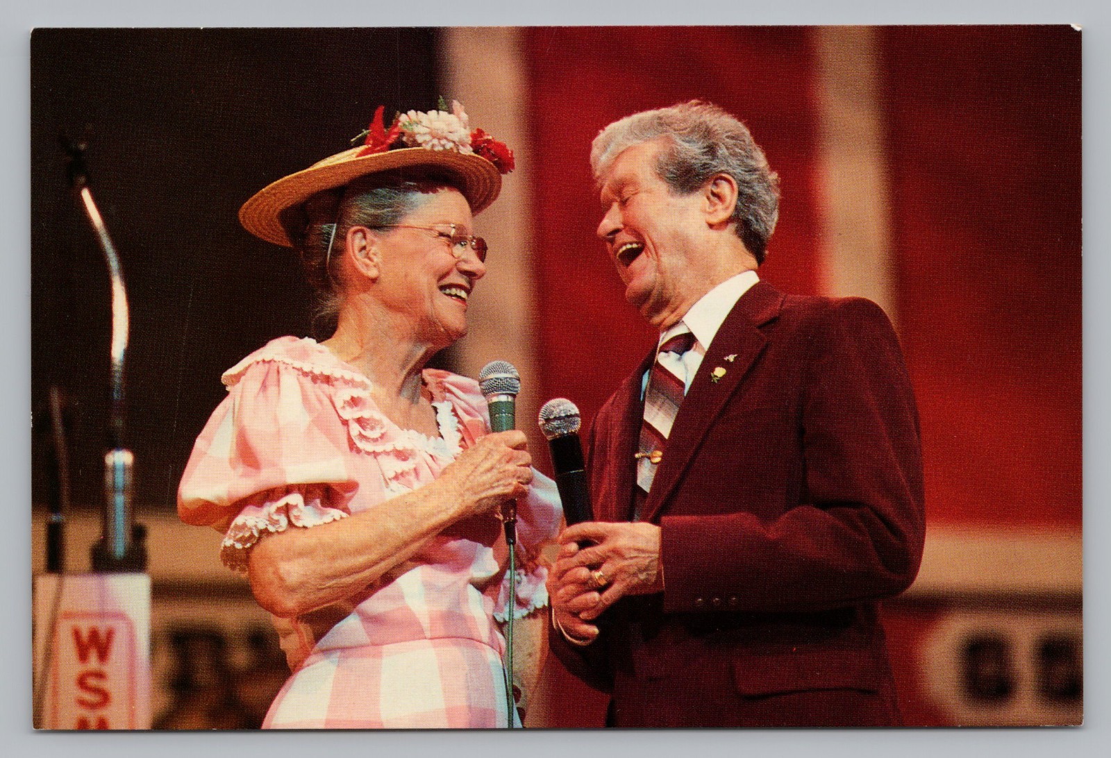Opryland USA, Grand Ole Opry, Minnie Pearl & Roy Acuff 1995 Postcard 4×6 B12