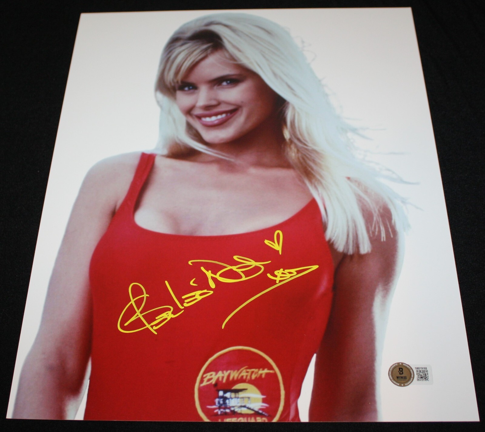 Gena Lee Nolin signed 11 x 14, Bay Watch, Playboy, Beckett BAS