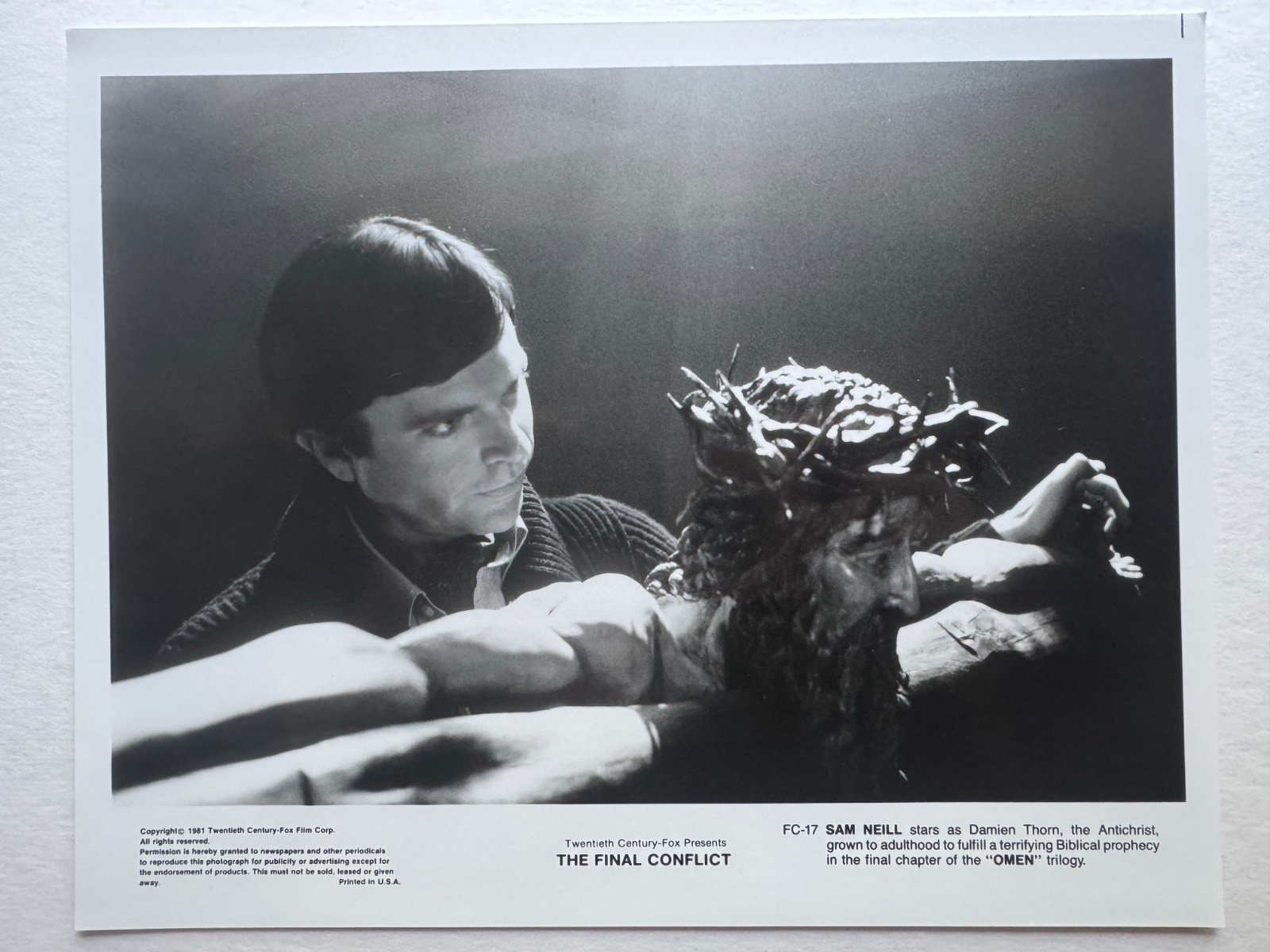 1981 THE FINAL CONFLICT Press Kit Sam Neill Omen Trilogy – 11 Stills
