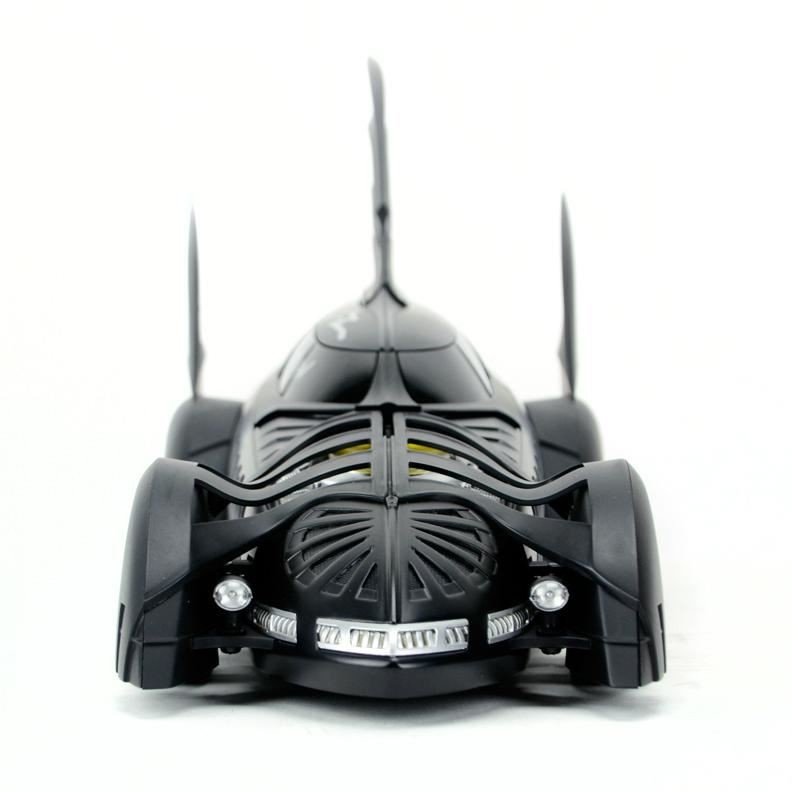 Val Kilmer Autographed Mattel Hot Wheels Batman Forever 1:18 Scale Batmobile