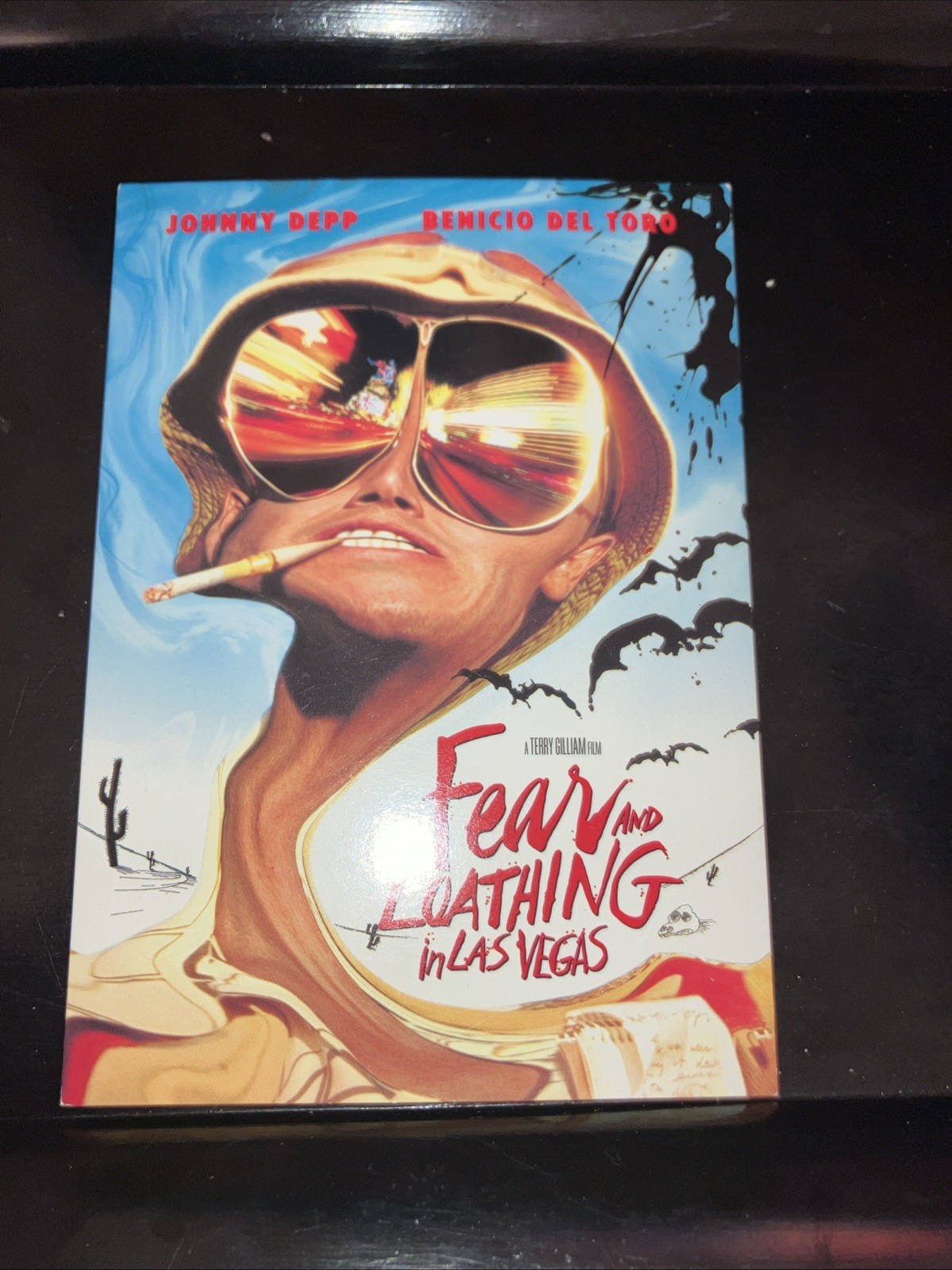 FEAR AND LOATHING IN LAS VEGAS Benicio Del Toro POSTCARD JOHNNY DEPP 1998 Vintag