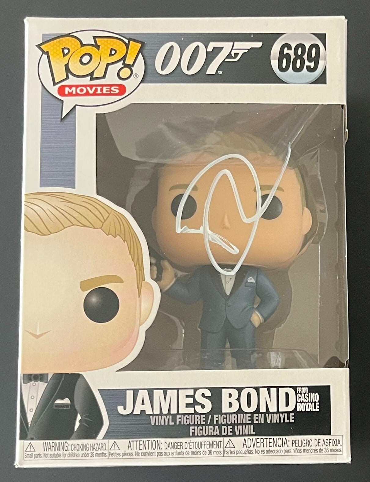 DANIEL CRAIG SIGNED JAMES BOND 007 FUNKO 689 w/EXACT VIDEO PROOF & BECKETT COA
