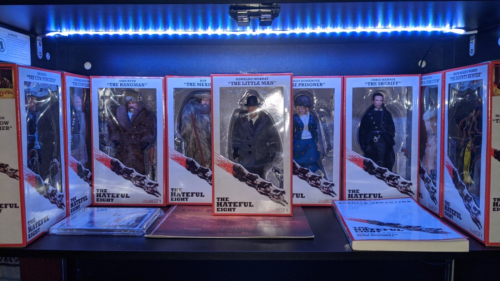 NECA the Hateful Eight Complete Set – ALL 9 FIGURES + BONUS ITEMS
