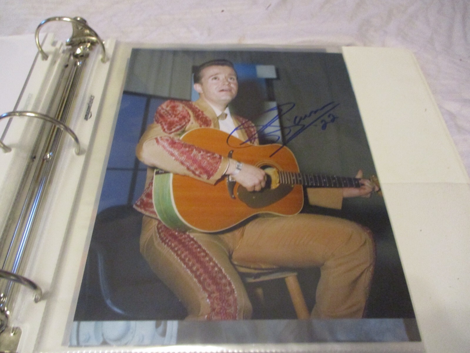 BILL ANDERSON COUNTRY SINGER AUTOGRAPHED 8X10 PHOTO