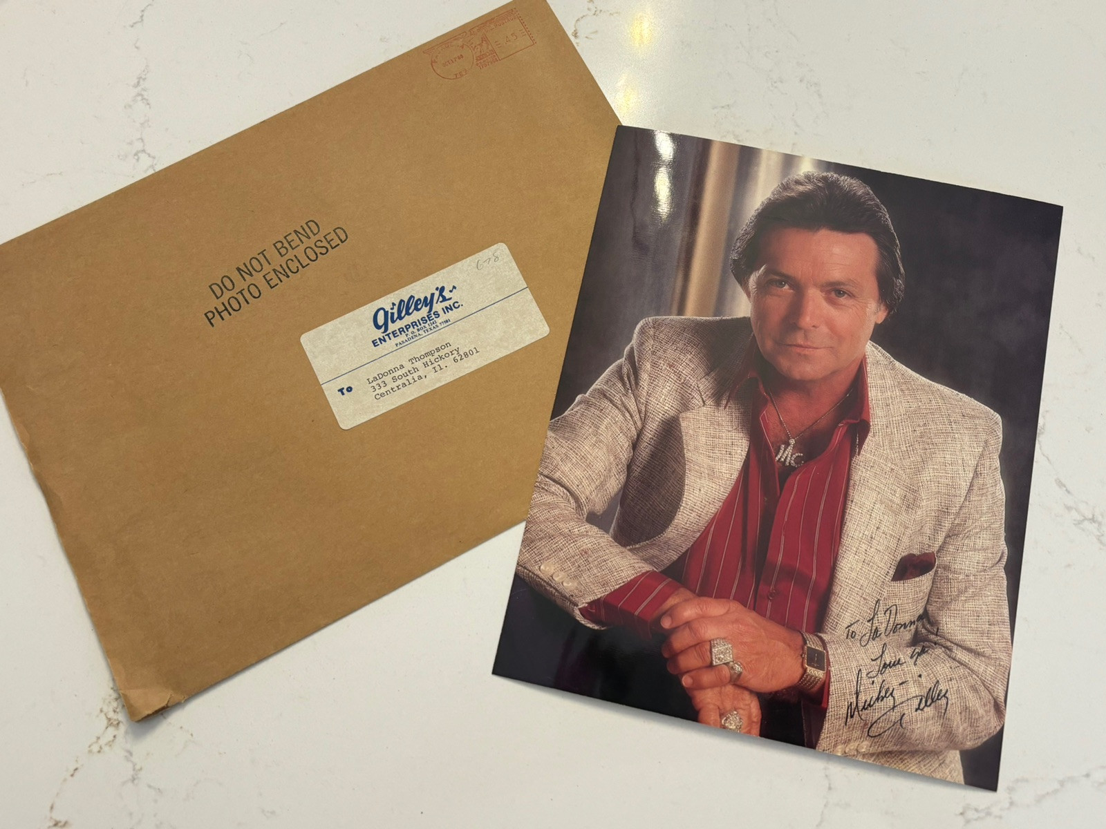 Mickey Gilley Signed Collared Glossy Photo In Original Shipping Envelope