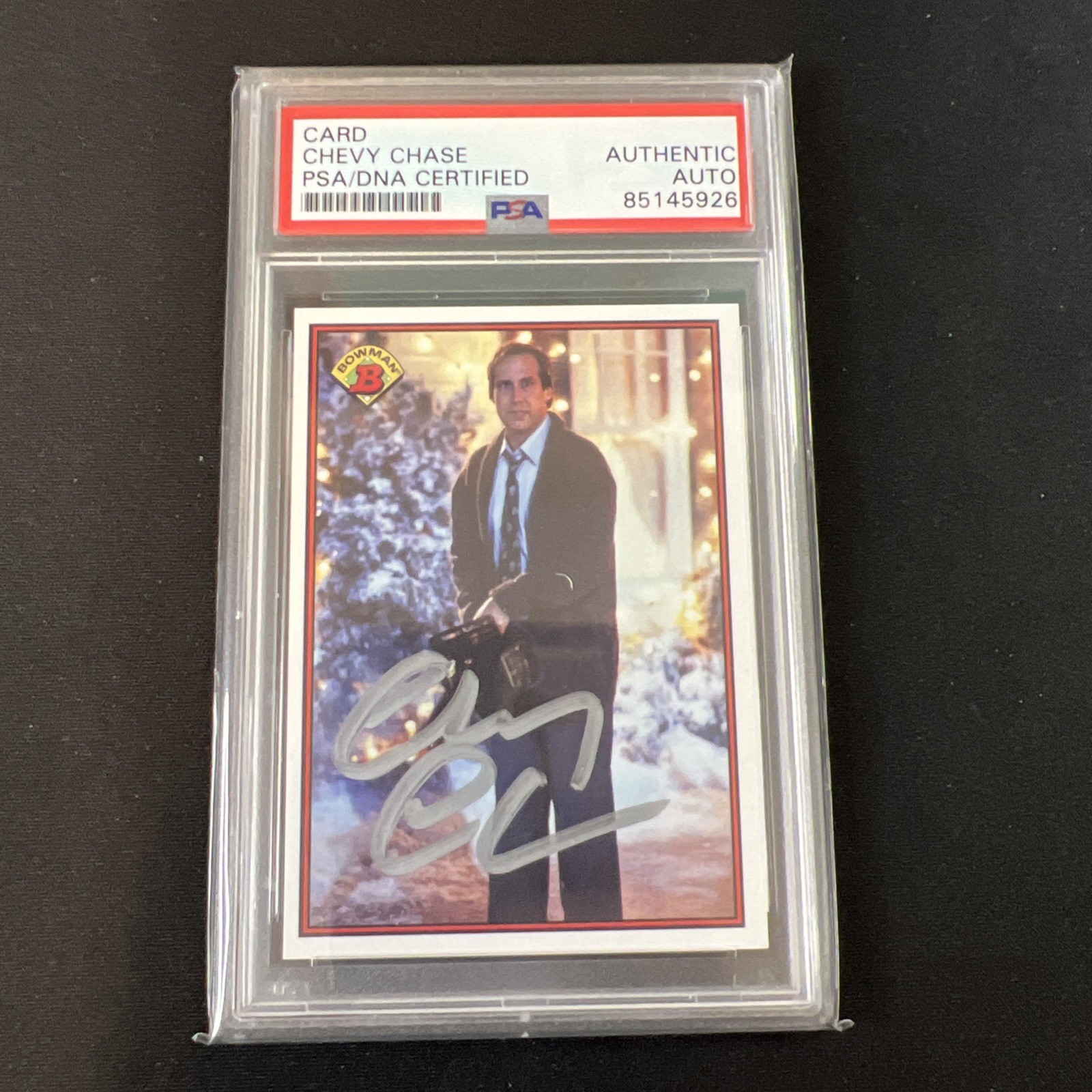💥 CHEVY CHASE BOWMAN VARIATION AUTOGRAPH CARD CHRISTMAS VACATION 🌲 PSA/DNA