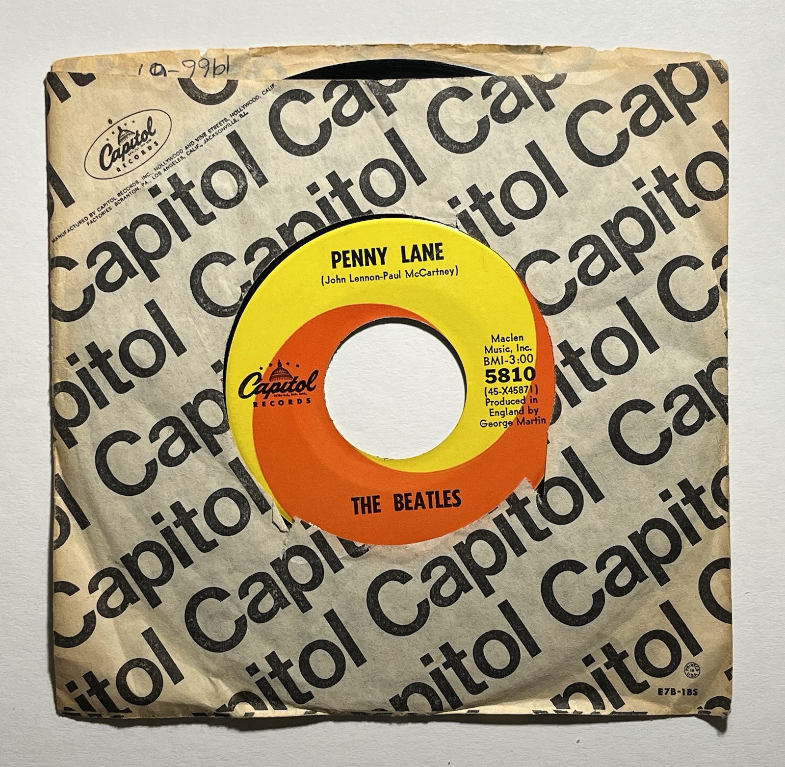 The Beatles Penny Lane / Strawberry Fields Forever 45 RPM Capitol 5810 Sleeve