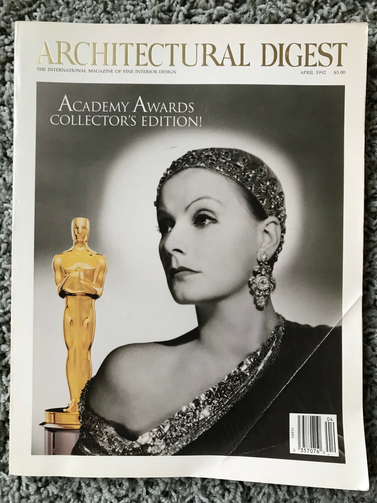 LOT VINTAGE HOLLYWOOD ENTERTAINMENT EPHEMERA MEMORABILIA MOVIES STARS MAGAZINES