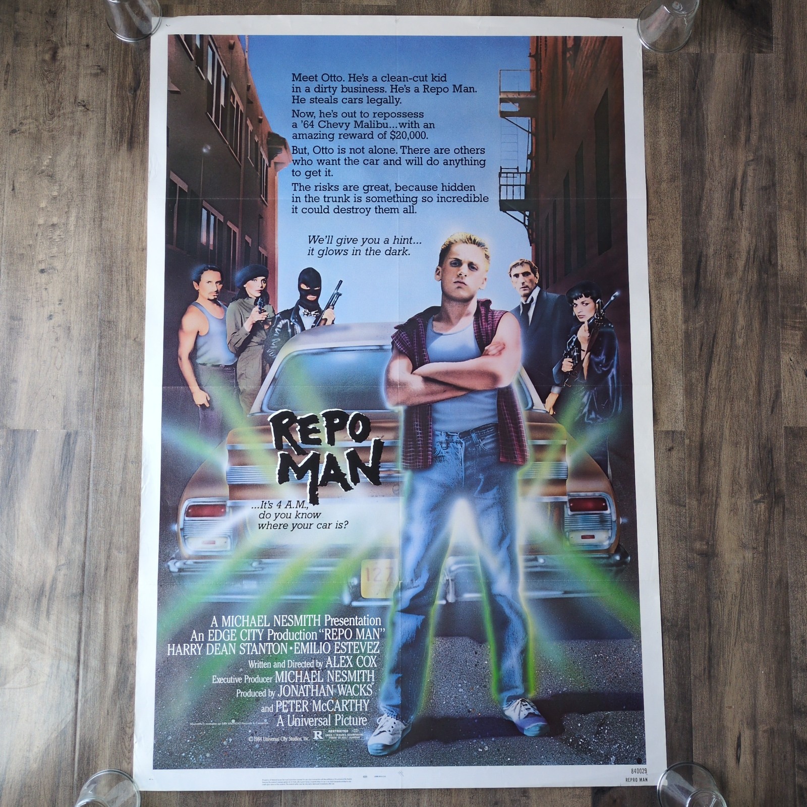 Original 1984 Repo Man Movie Poster 27×41 NSS Folded Emilio Estevez Alex Cox