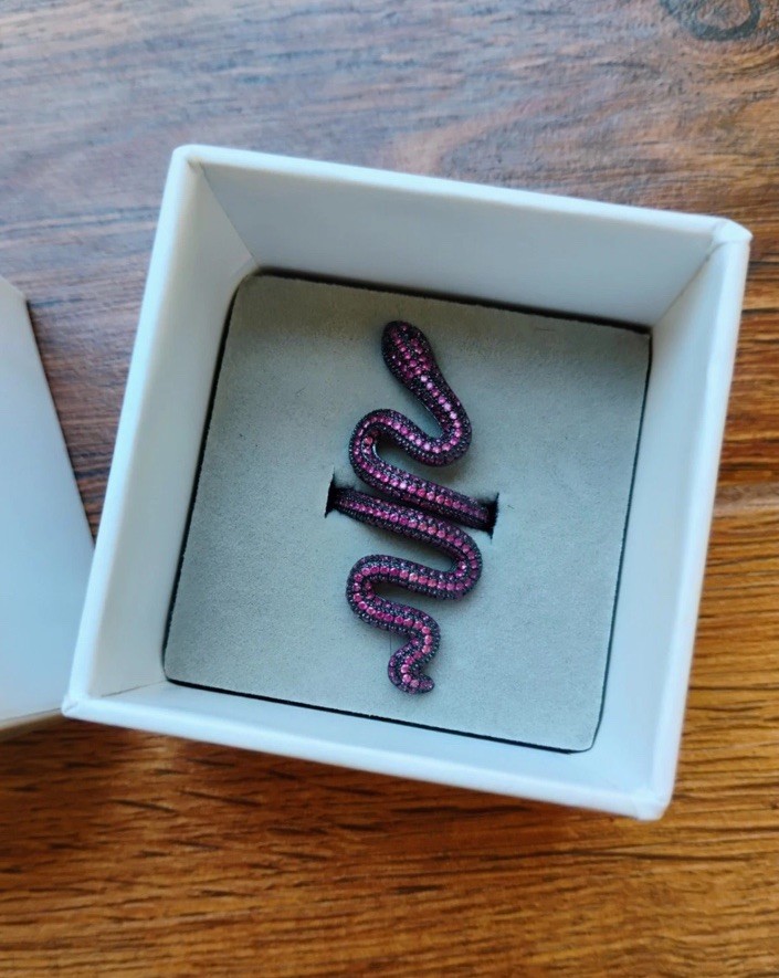 New OG Authentic Taylor Swift Reputation Tour Purple Snake Ring Rare Official