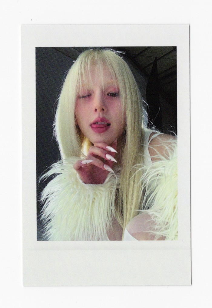 ARTMS – Hyper-Ego [APPLE MUSIC] PREORDER BENEFIT EXCLUSIVE PHOTOCARD