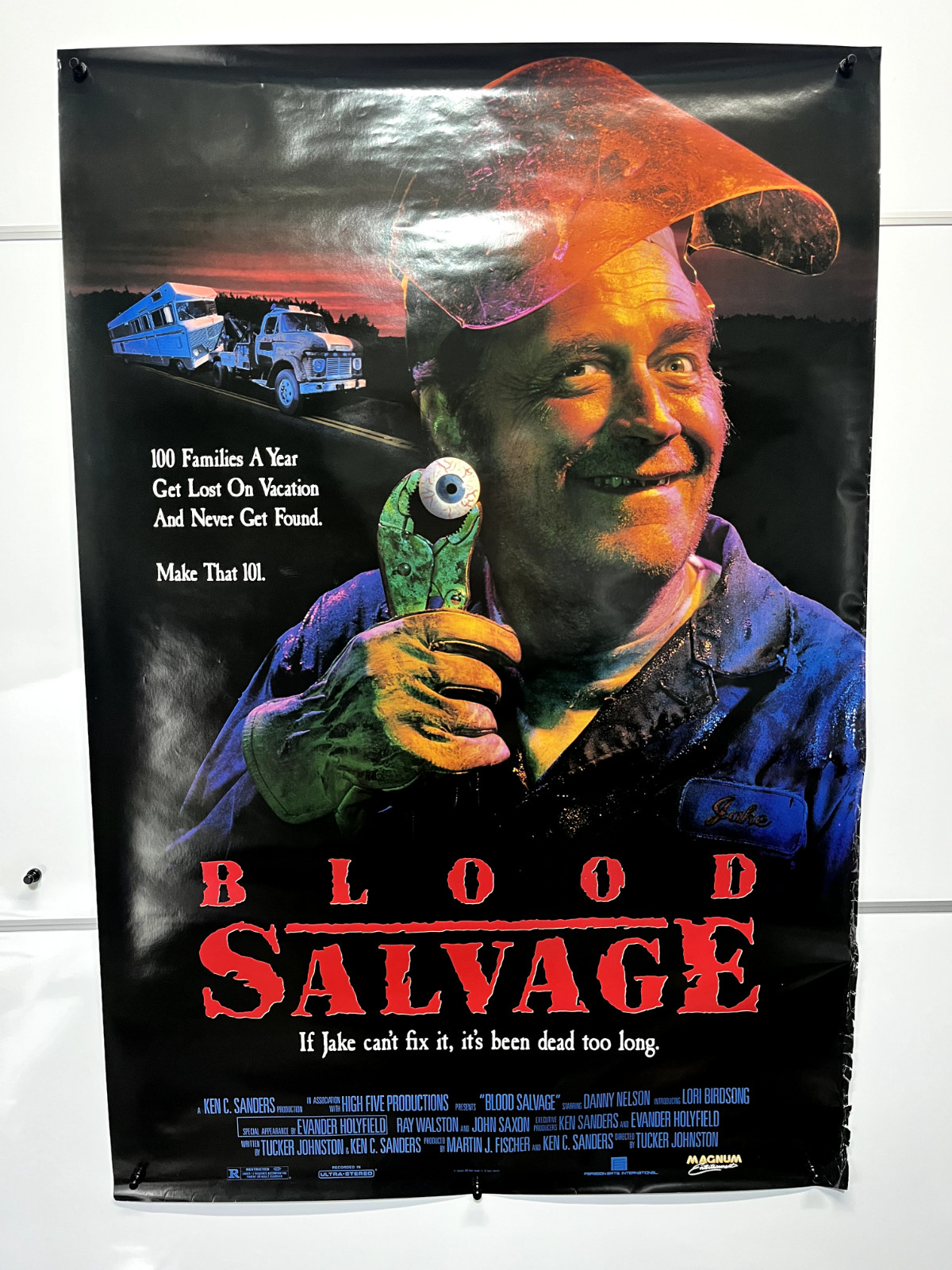 Poster: Blood Salvage (1990): original movie VHS promo (A)