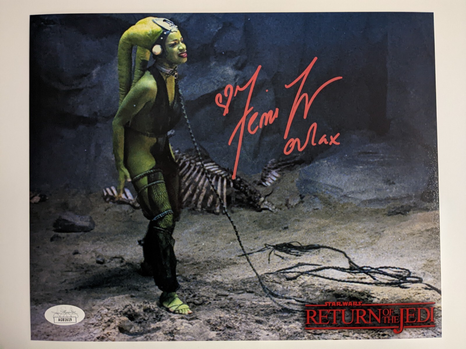 FEMI TAYLOR Signed 8×10 PHOTO STAR WARS Return of the Jedi OOLA Auto JSA COA Ar