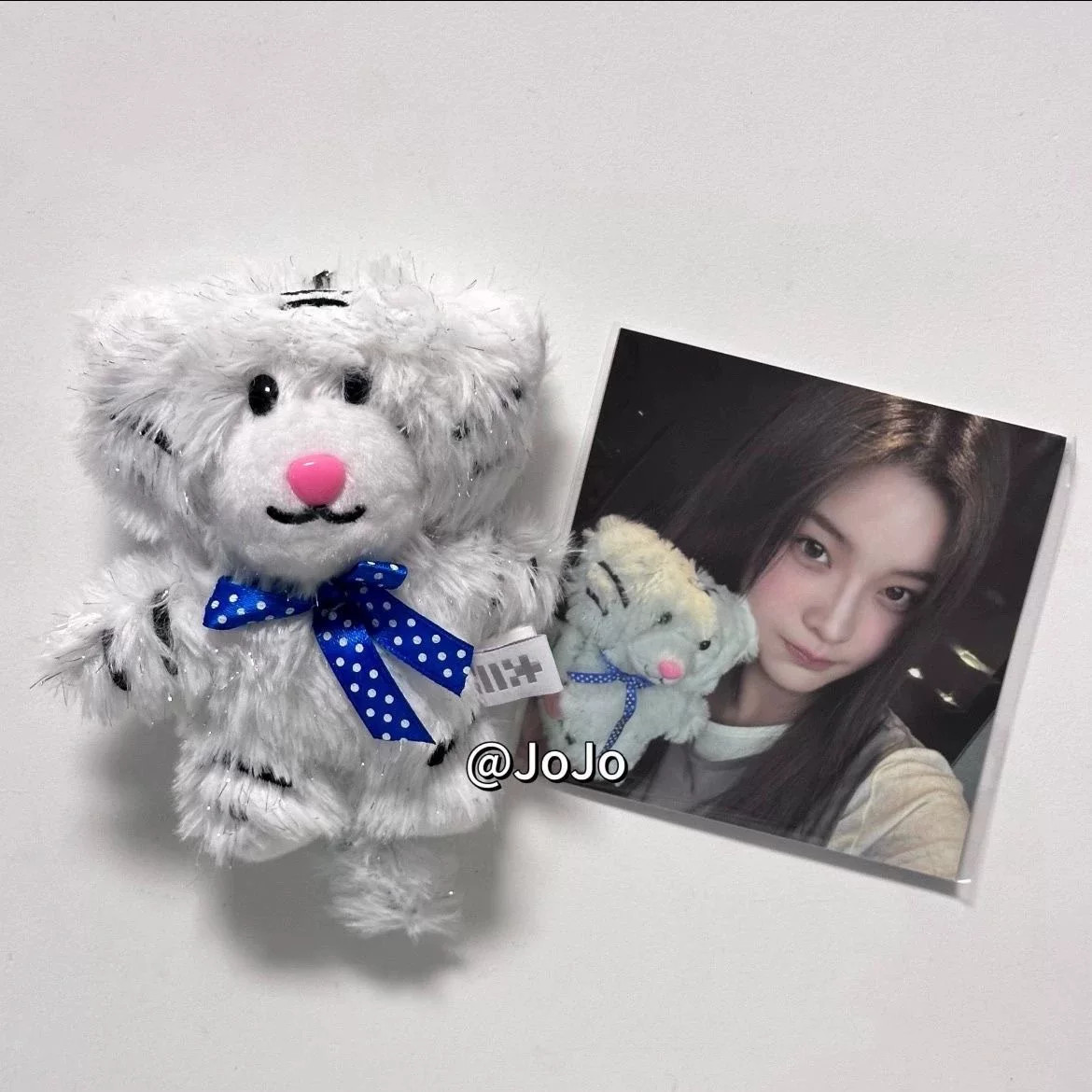 NEW ILLIT – 2ND DEBUT ANNIVERSARY PLUSH KEYRING DEARLIT taobao