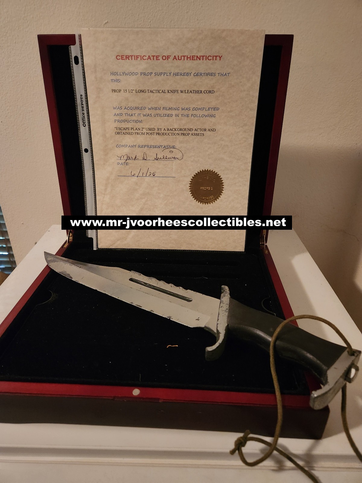 Sylvester Stallone Escape Plan 2 (2018) Original Screen Used Big Knife Prop