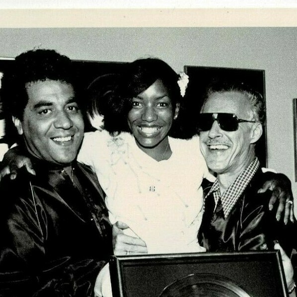 Stephanie Mills Held Up by 20th Century Execs & Gold Record Award 1980 Vtg Photo