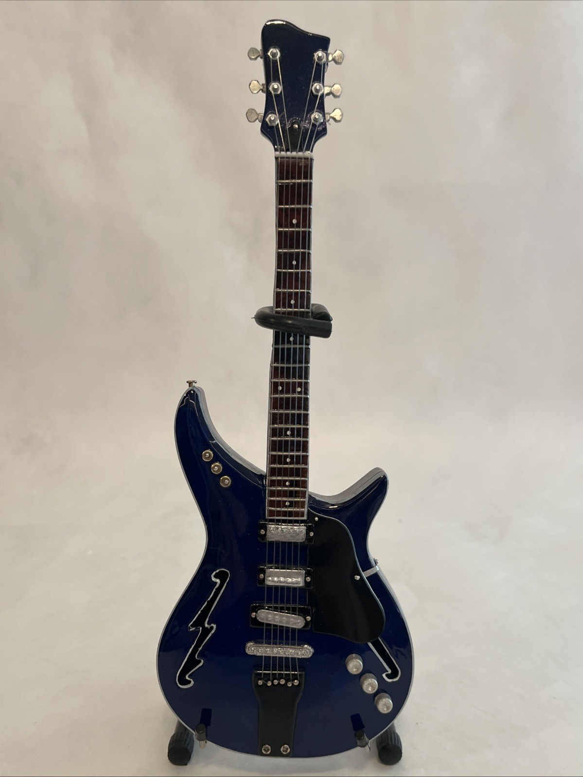 Axe Heaven Bob Weir Modulus Lightning Bolt Mini Guitar Replica – Case Included