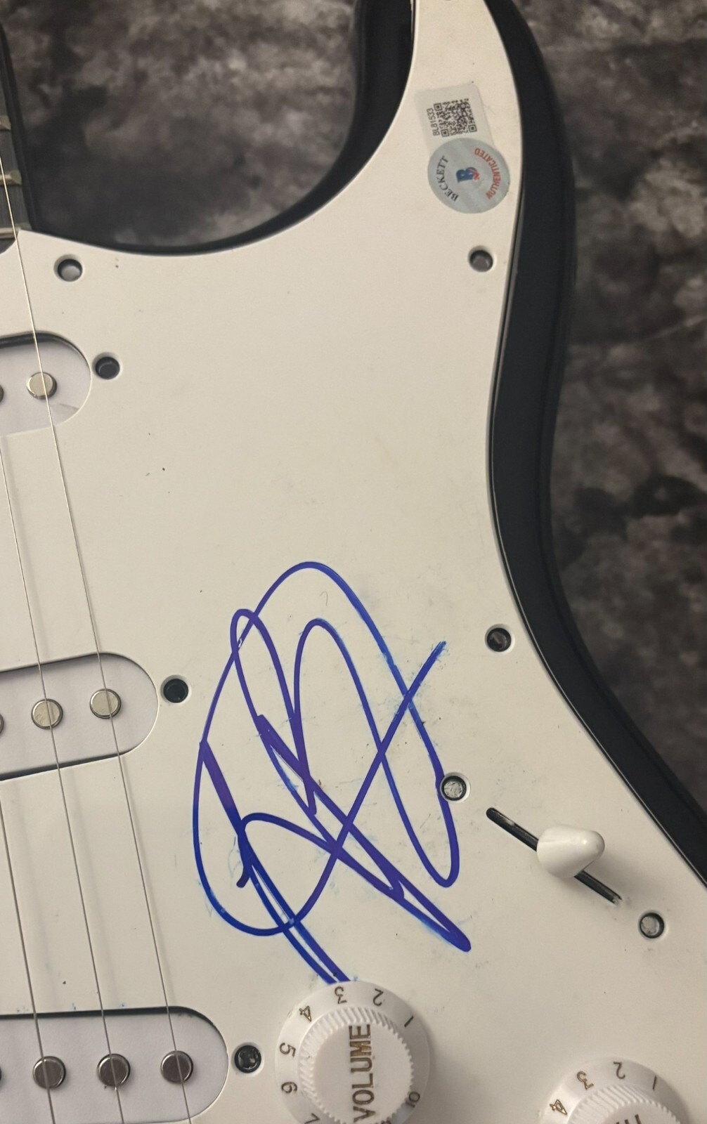 BAS Lightning Bolt Star * JAKE BUGG * Signed New Electric Guitar COA