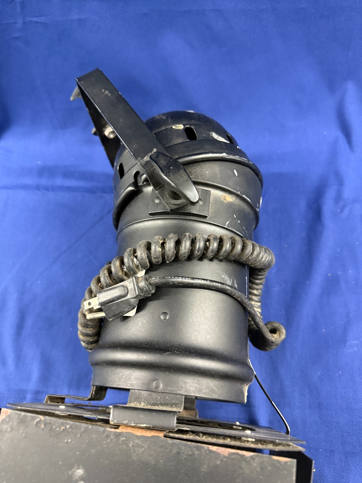 MONSTERS CAFE Universal Studios Theme Park Prop ~Spotlight Light dd