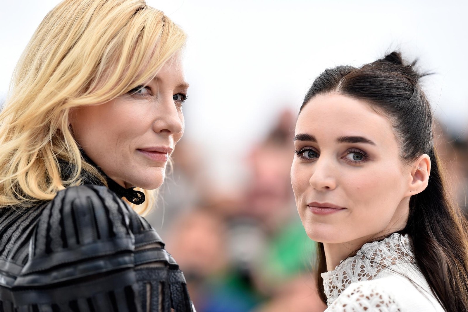 Cate Blanchett And Rooney Mara Looking Back 8×10 Picture Celebrity Print