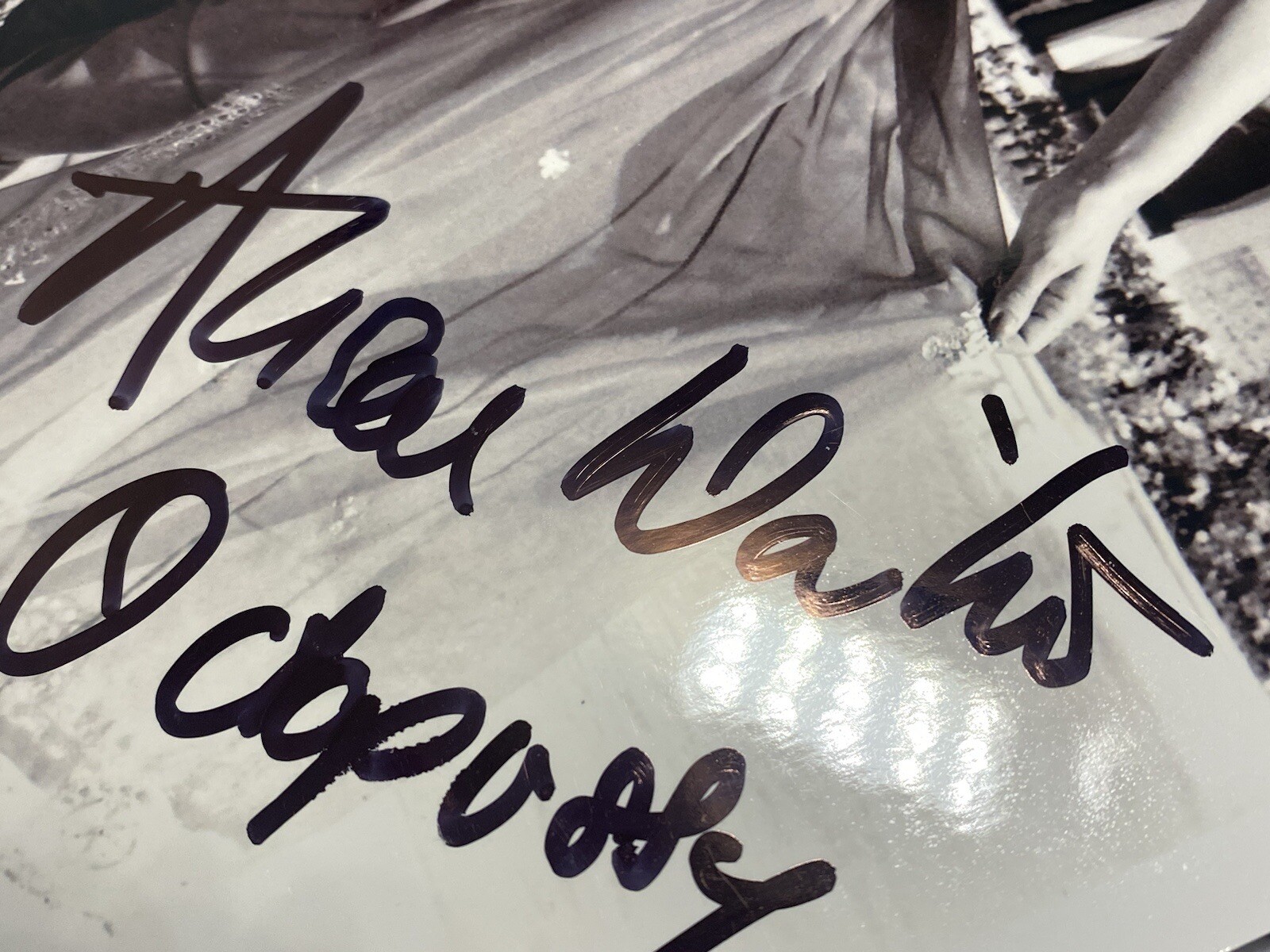 ALISON WORTH SIGNED JAMES BOND OCTOPUSSY 8×10, B’BC CERTIFIED GENUINE